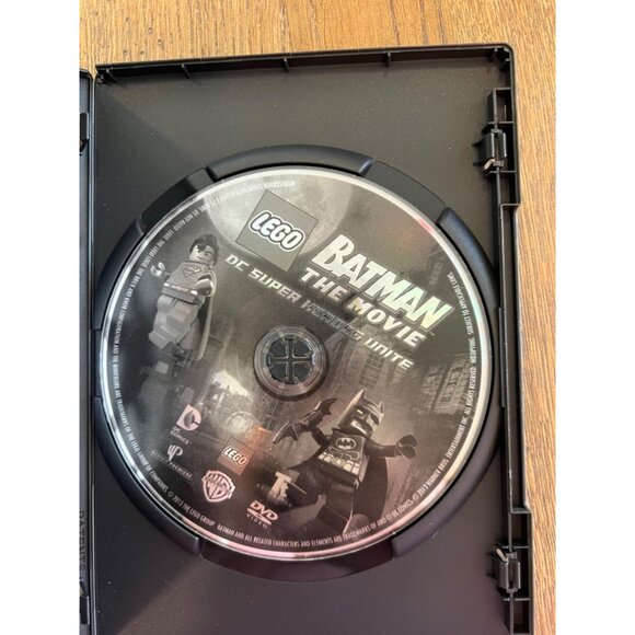Lego Batman The Movie DC Super Heroes Unite DVD 2013 Animated Movie Pre-Owned - Picture 2 of 4